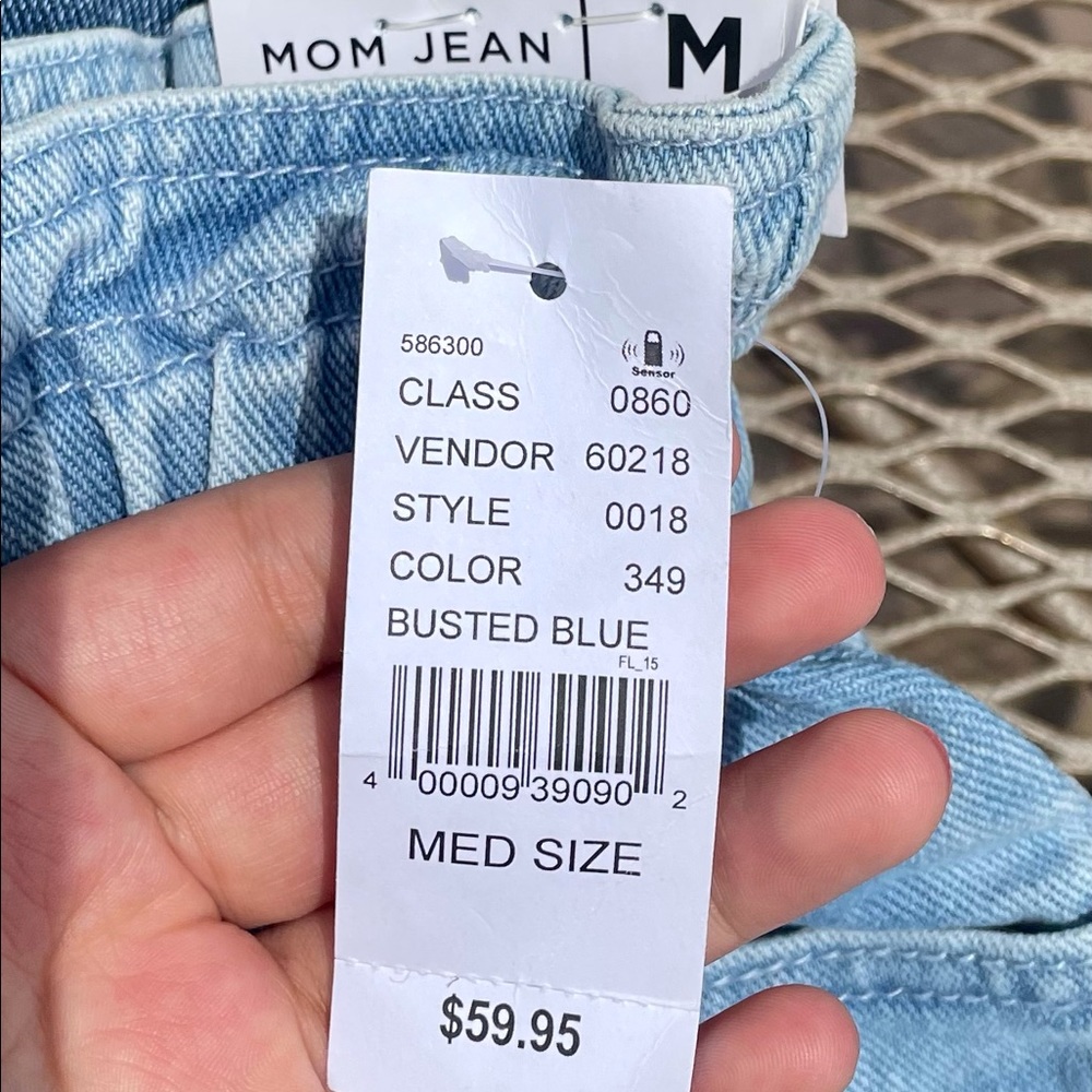 Pacsun Ruffled Mom Jeans - Picture 3 of 4